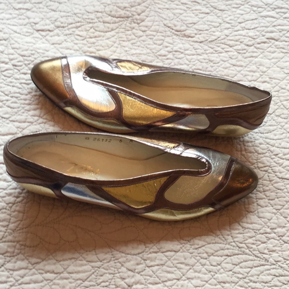 Totar Shoes - Picture 3 of 7